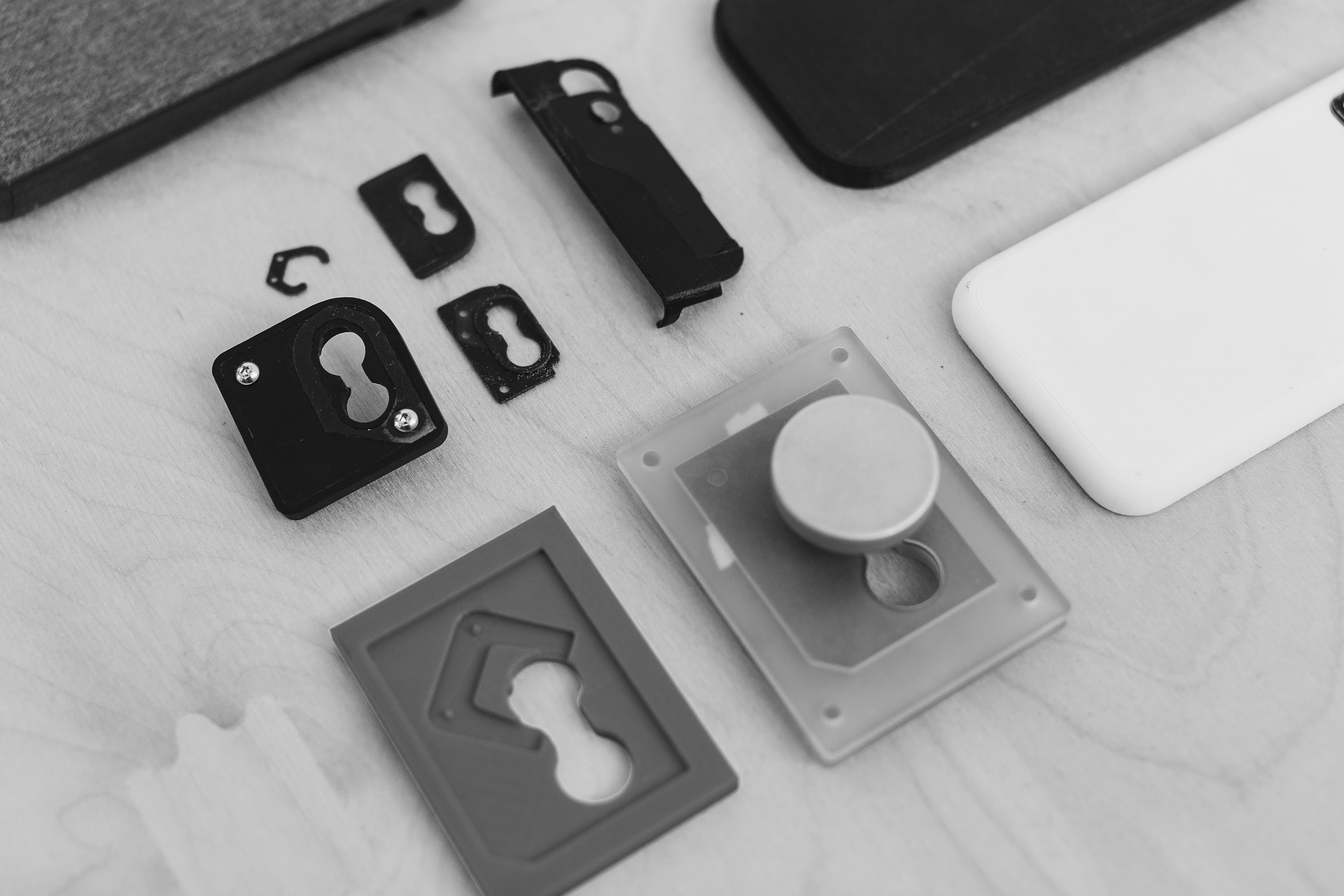 wooden ，Mobile phone shell，camera lens，