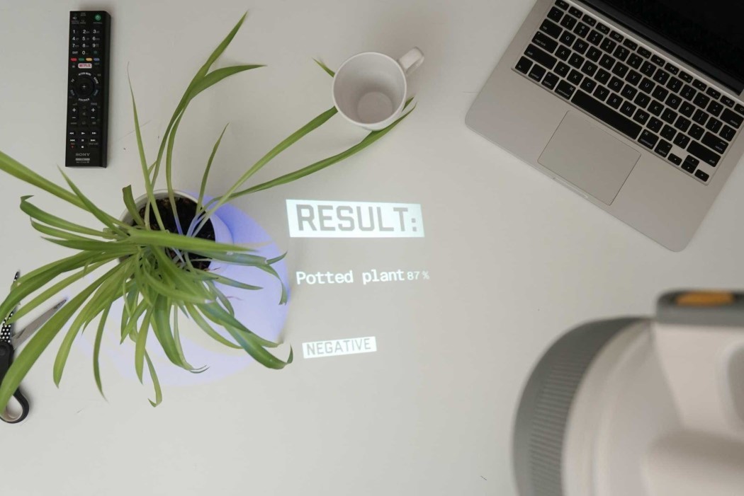 intelligence，Flashlight，Arvind Sanjeev，Projector，ar，