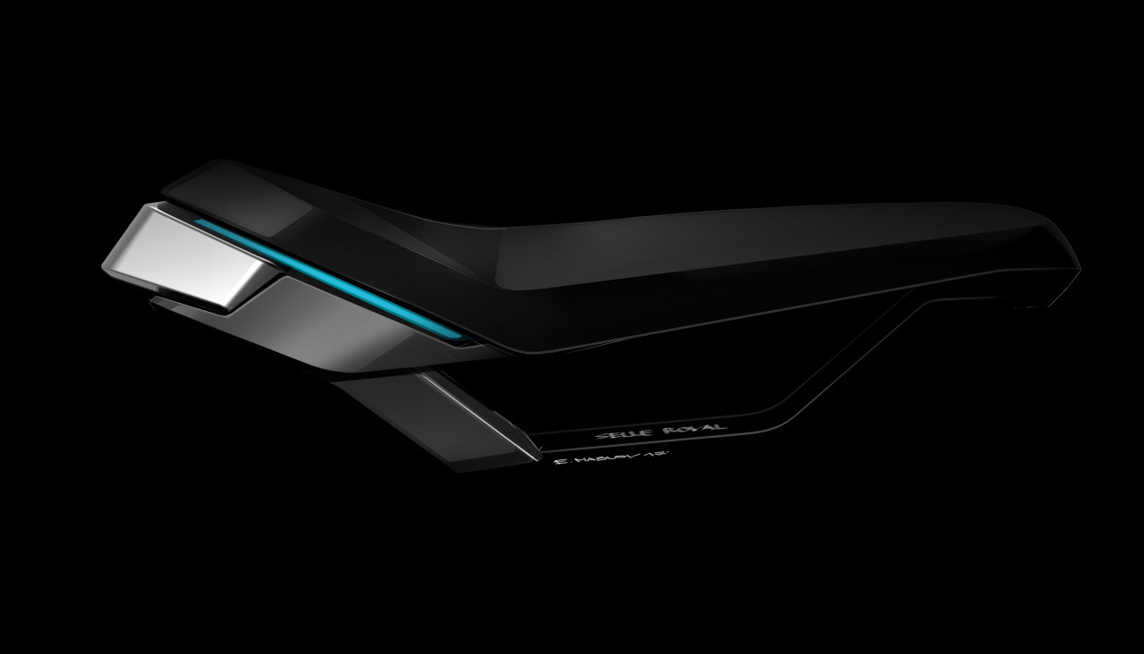 Zone，Saddle，black，