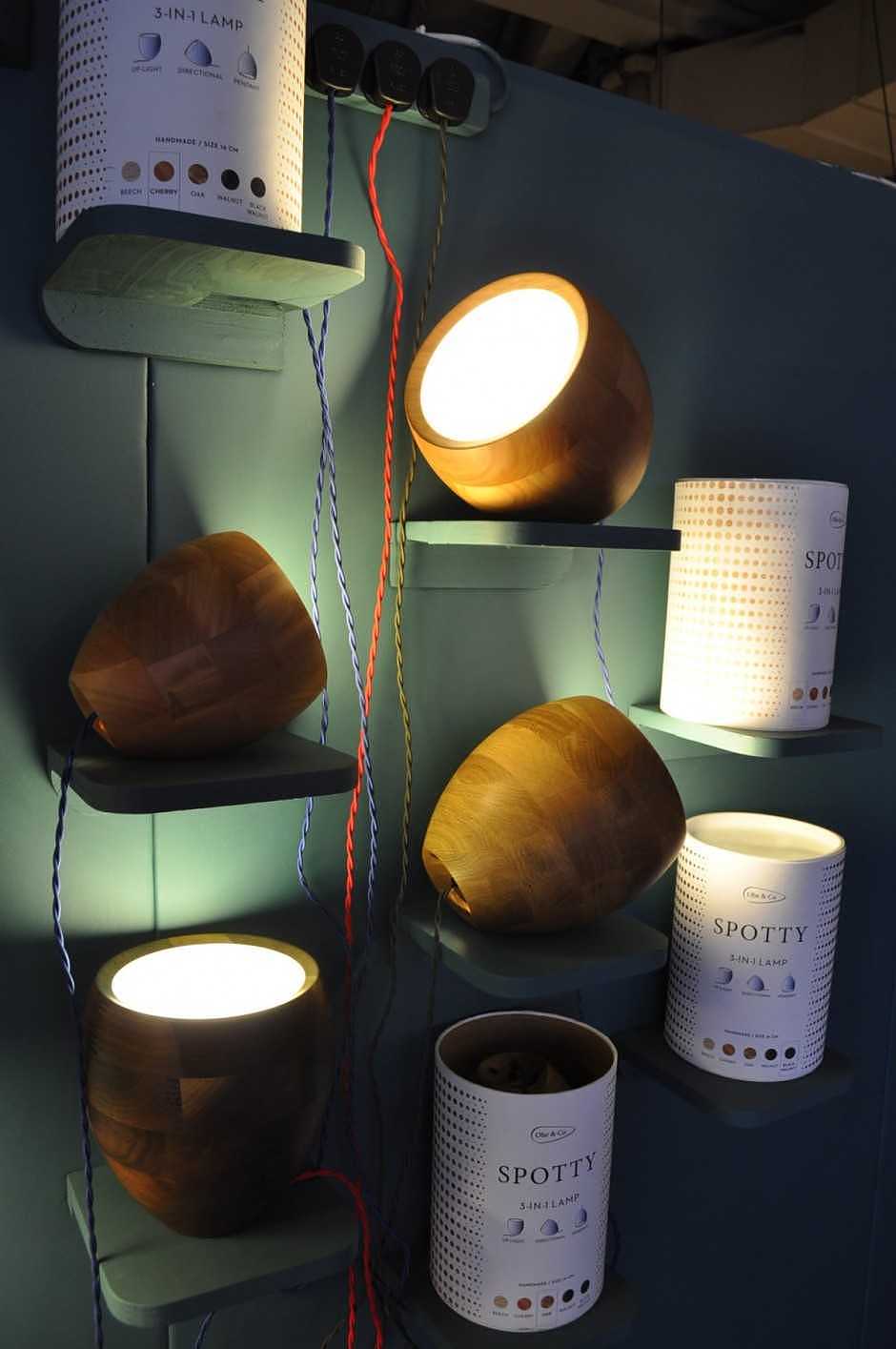 Lamp design，woodiness，