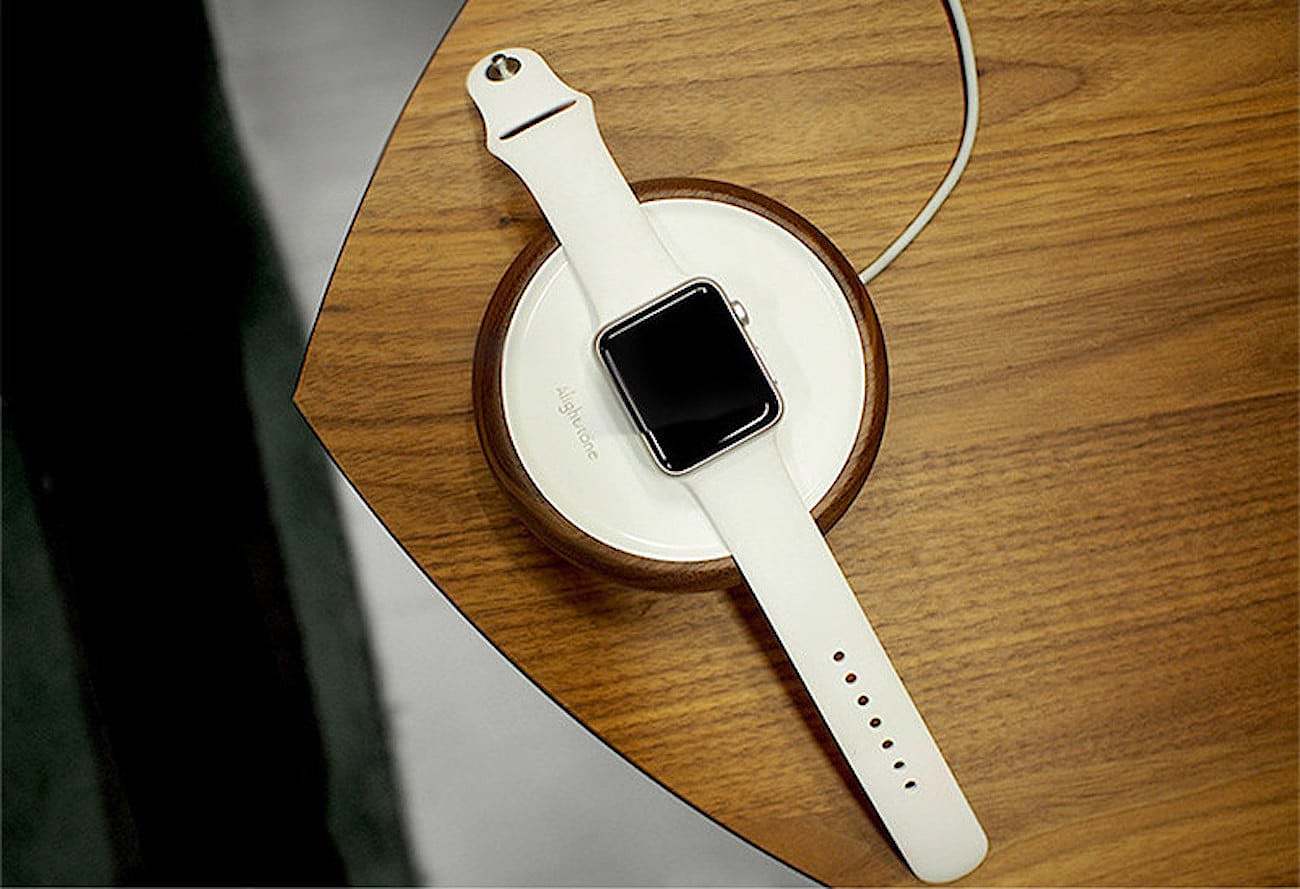 apple，wooden ，charge，Apple watch，intelligence，