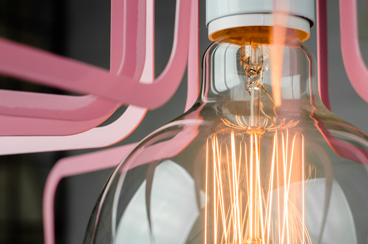 Pink，Lighting，lamps and lanterns，spider，