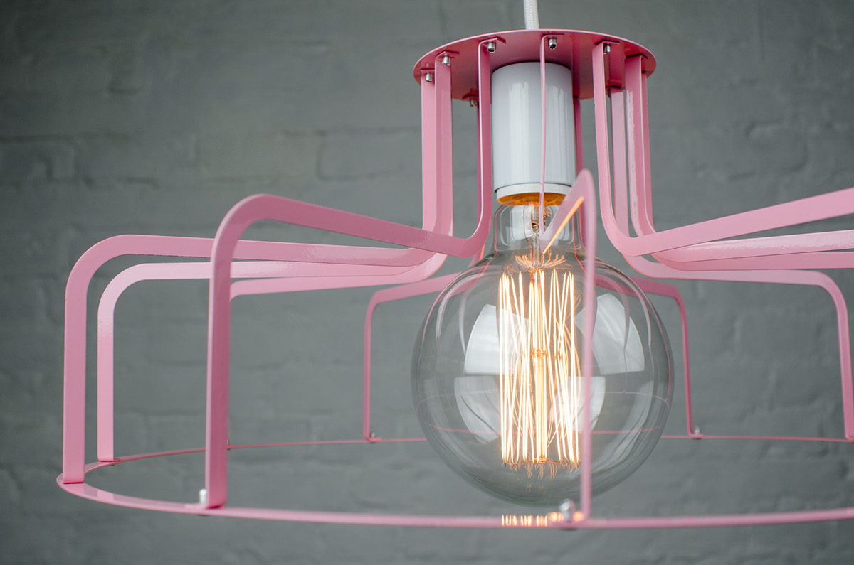 Pink，Lighting，lamps and lanterns，spider，