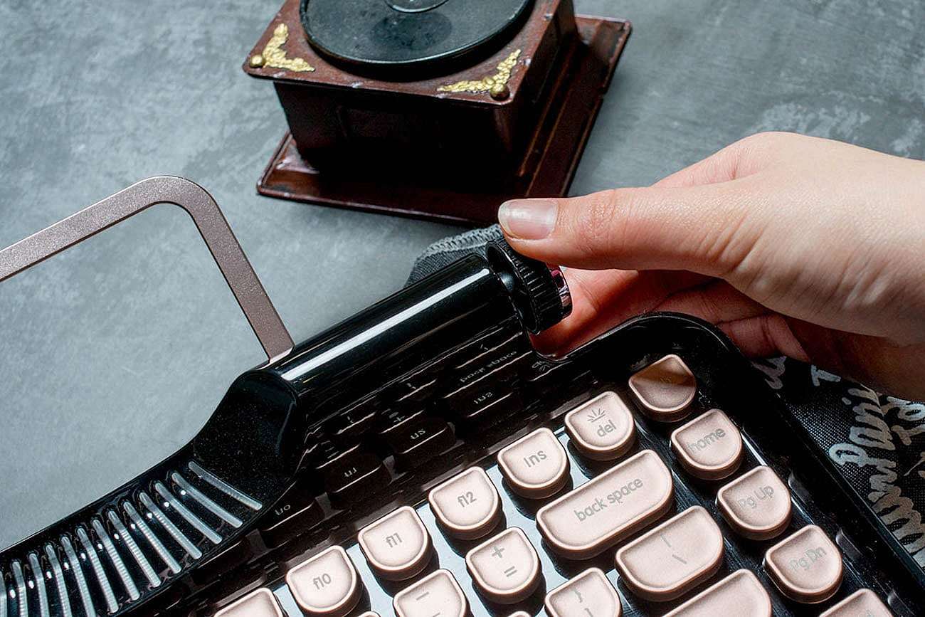 Rymek，Mechanical keyboard，Bluetooth，