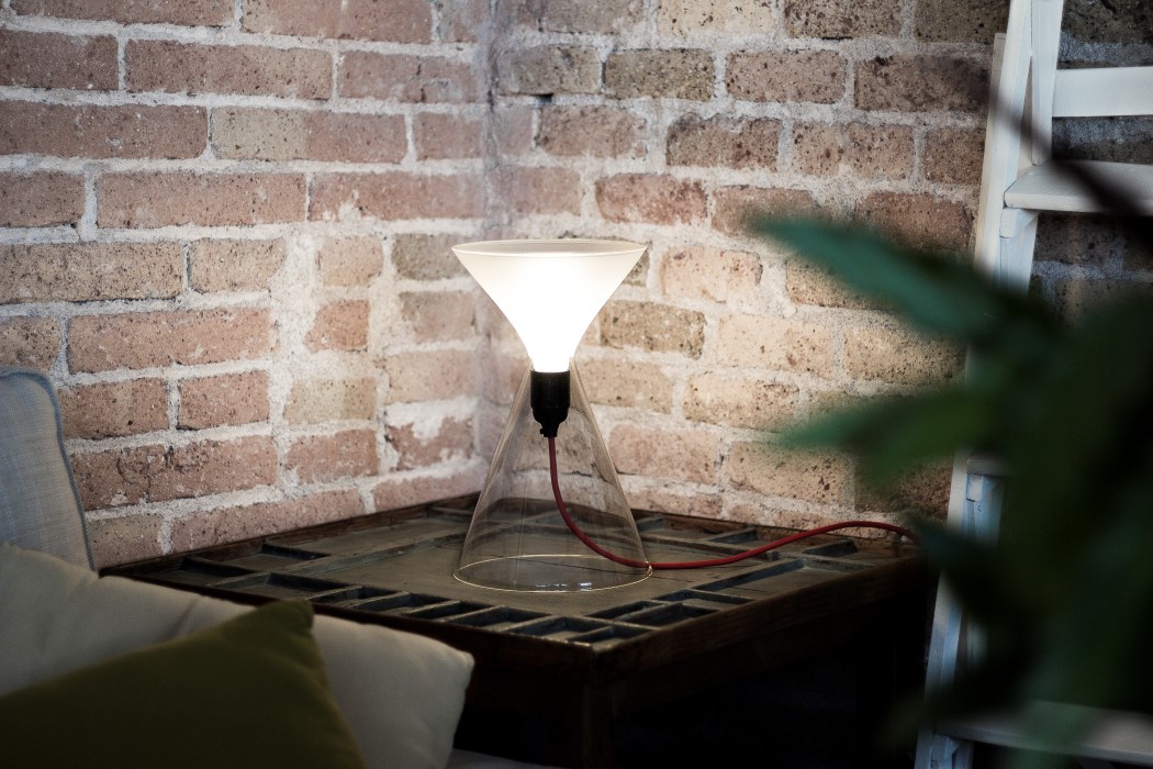 product design，Table lamp design，