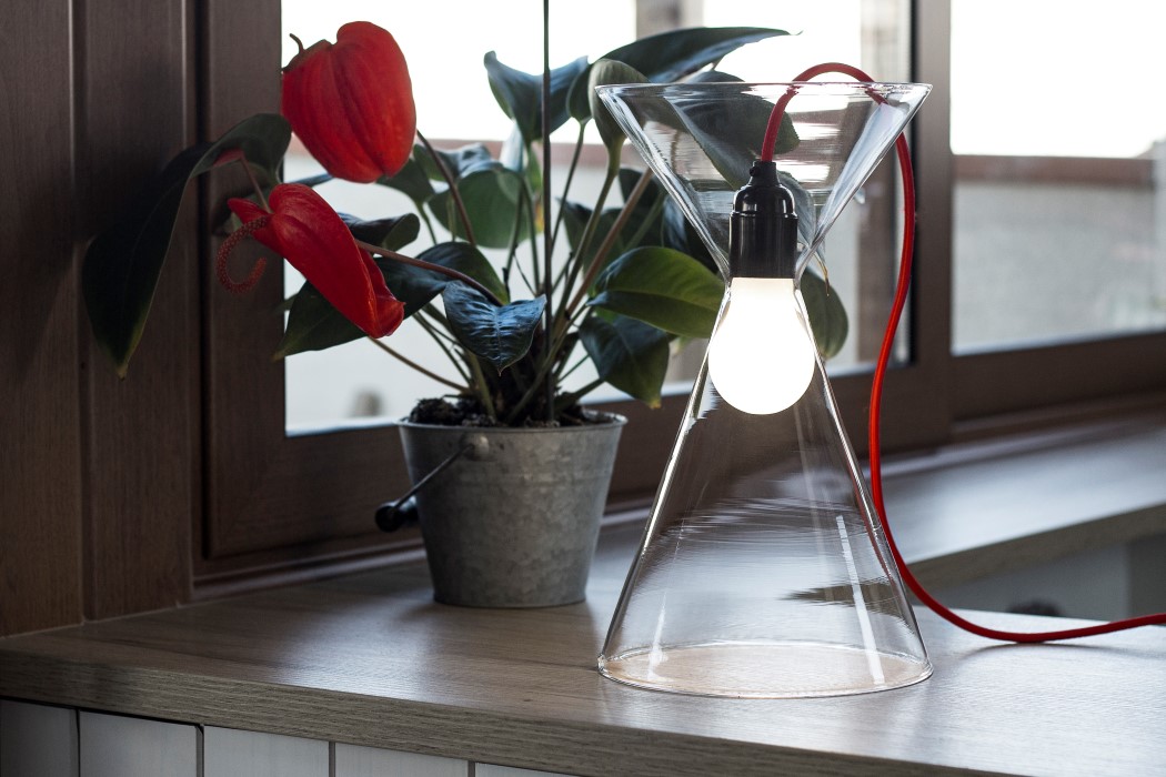 product design，Table lamp design，