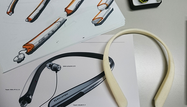 Bluetooth，noise reduction，Earphone design，motion，