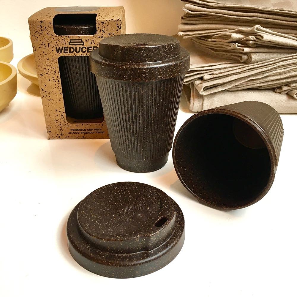 Coffee，Coffee grounds，environment protection，recovery，New material，