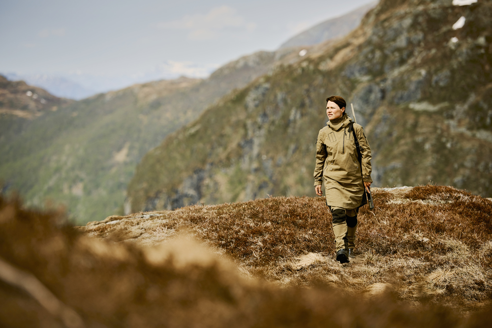 VRTBR，outdoors，hunting，clothing，