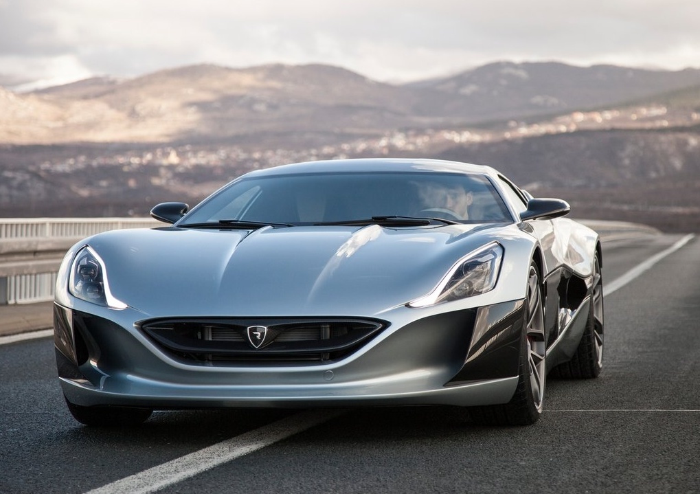 Pure electric drive，Concept Car，Sharp tail，LED lamp，Carbon fiber material，