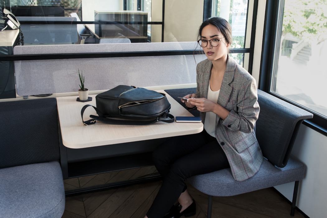 knapsack，both shoulders，a bag，ISM，