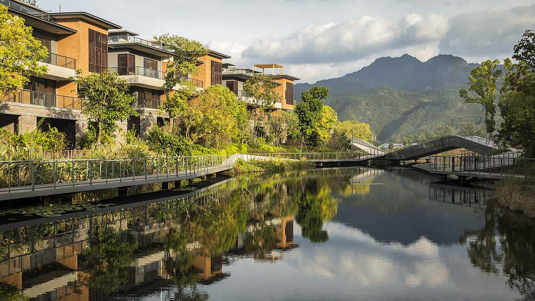 建筑设计，景观设计，建筑室内，山山水水，仿生，万科，房地产，游泳池，