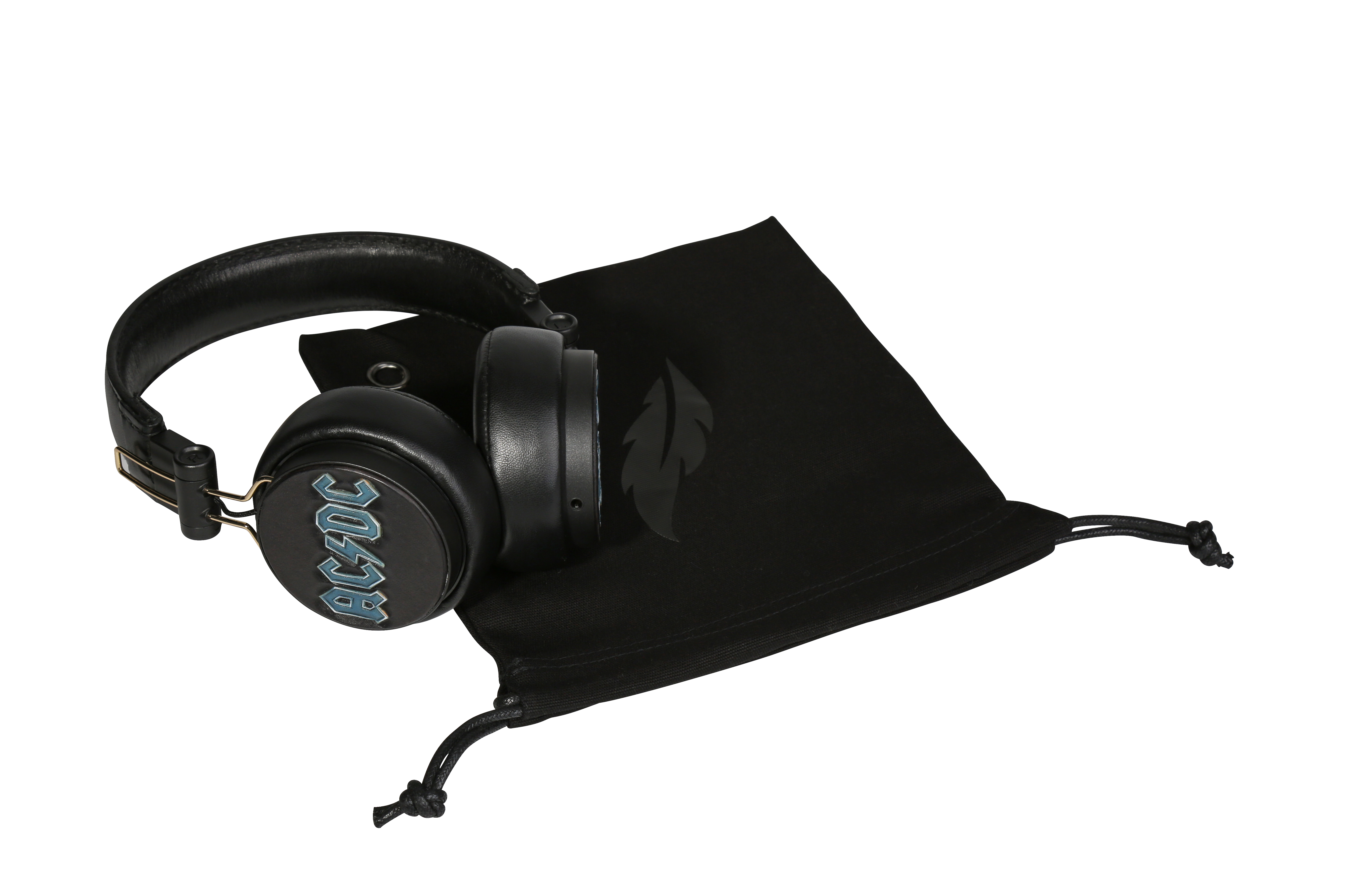 Custom headphones，Handmade leather carving，Leather carving，headset，