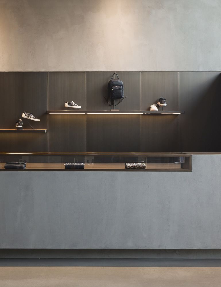 lighting，Scaffolding，Bamboo bionics，Simplicity，fashion，clothes，shoes，exclusive shop，couture，latest fashion，