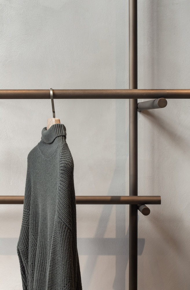 lighting，Scaffolding，Bamboo bionics，Simplicity，fashion，clothes，shoes，exclusive shop，couture，latest fashion，