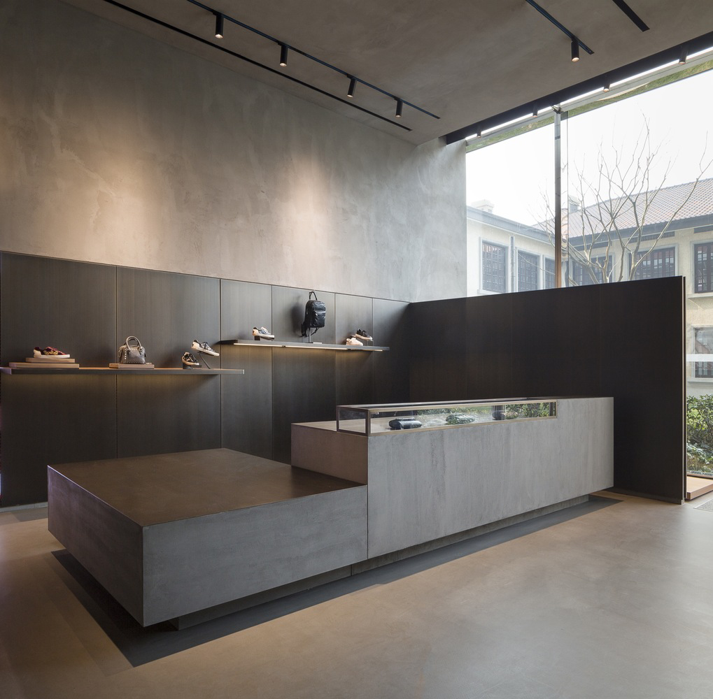 lighting，Scaffolding，Bamboo bionics，Simplicity，fashion，clothes，shoes，exclusive shop，couture，latest fashion，