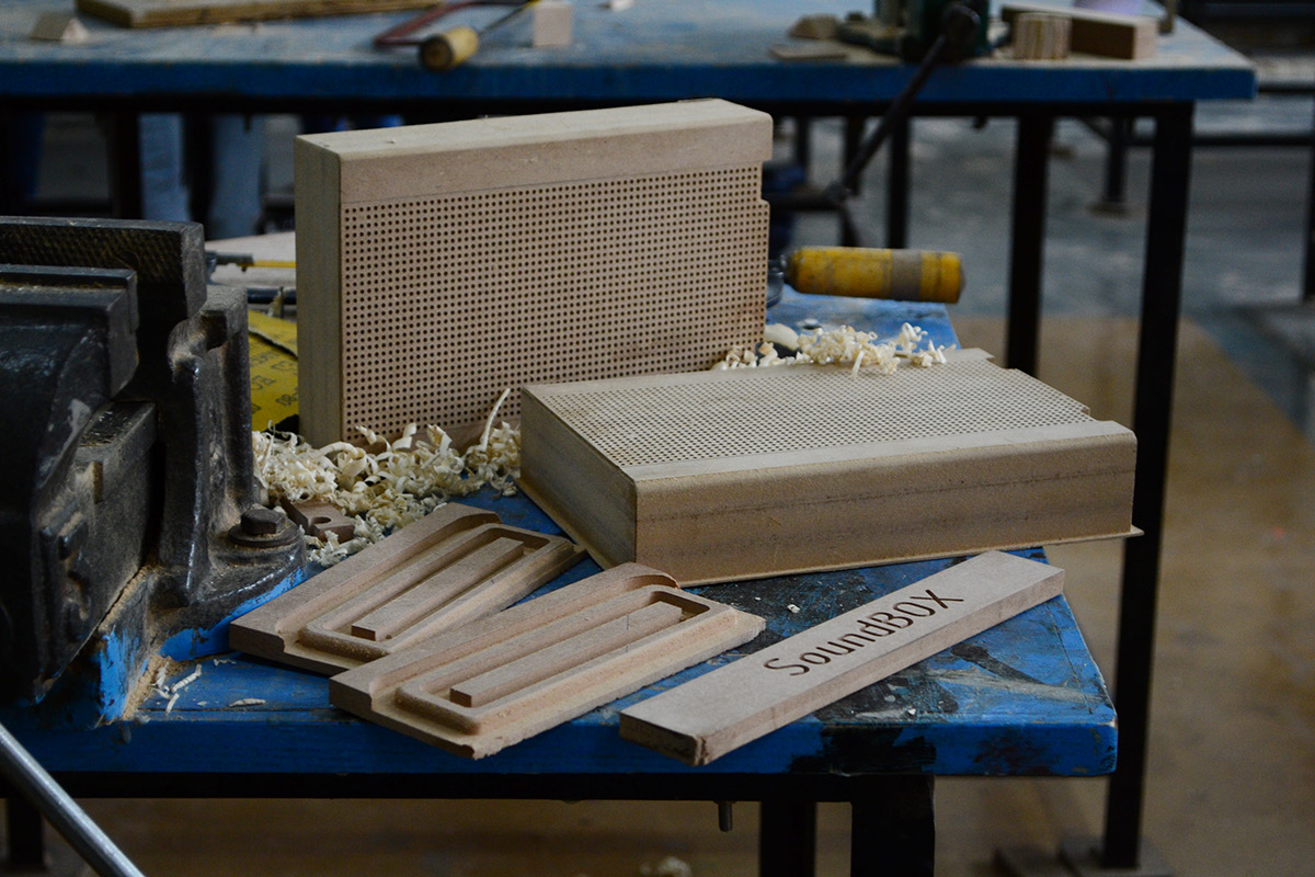 aluminum ，wireless，Portable，SoundBOX，