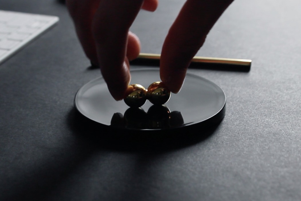 Halospheres，stainless steel，Spinning board，rotate，Toys，