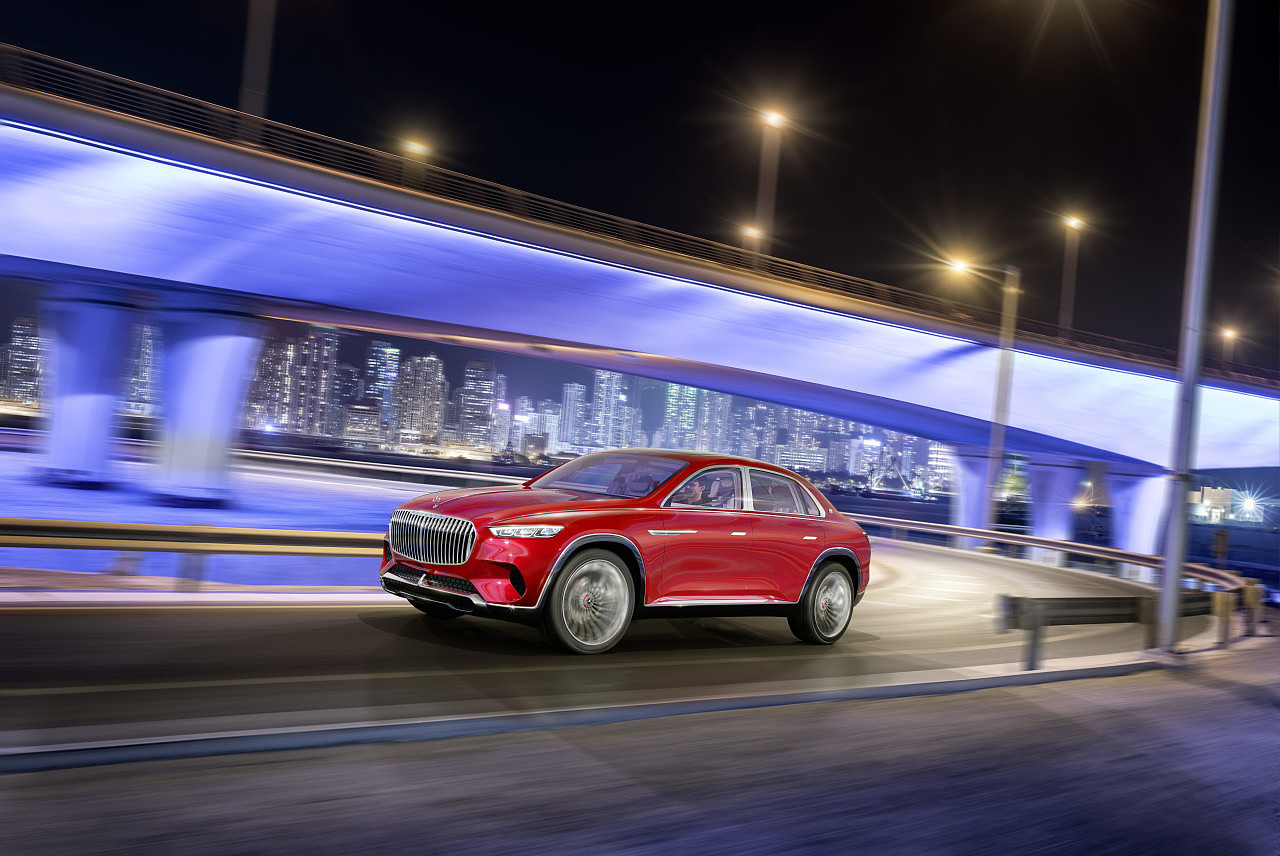 Maybach，luxurious，Maybach ，gules，vehicle，