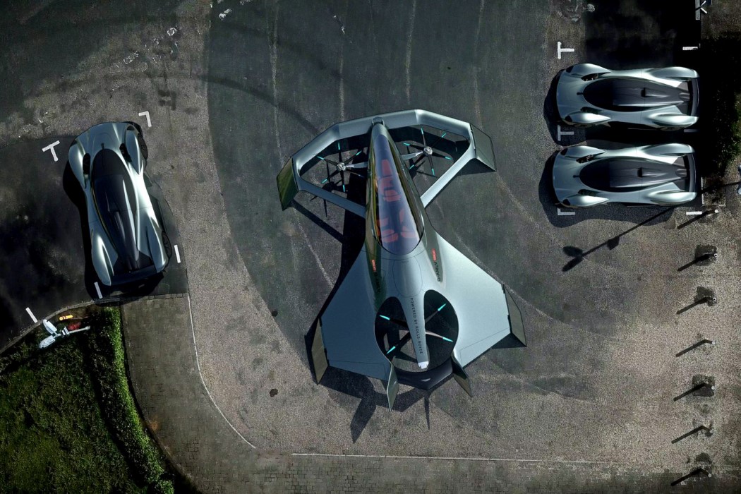 Aston Martin，Volante，flight，vehicle，