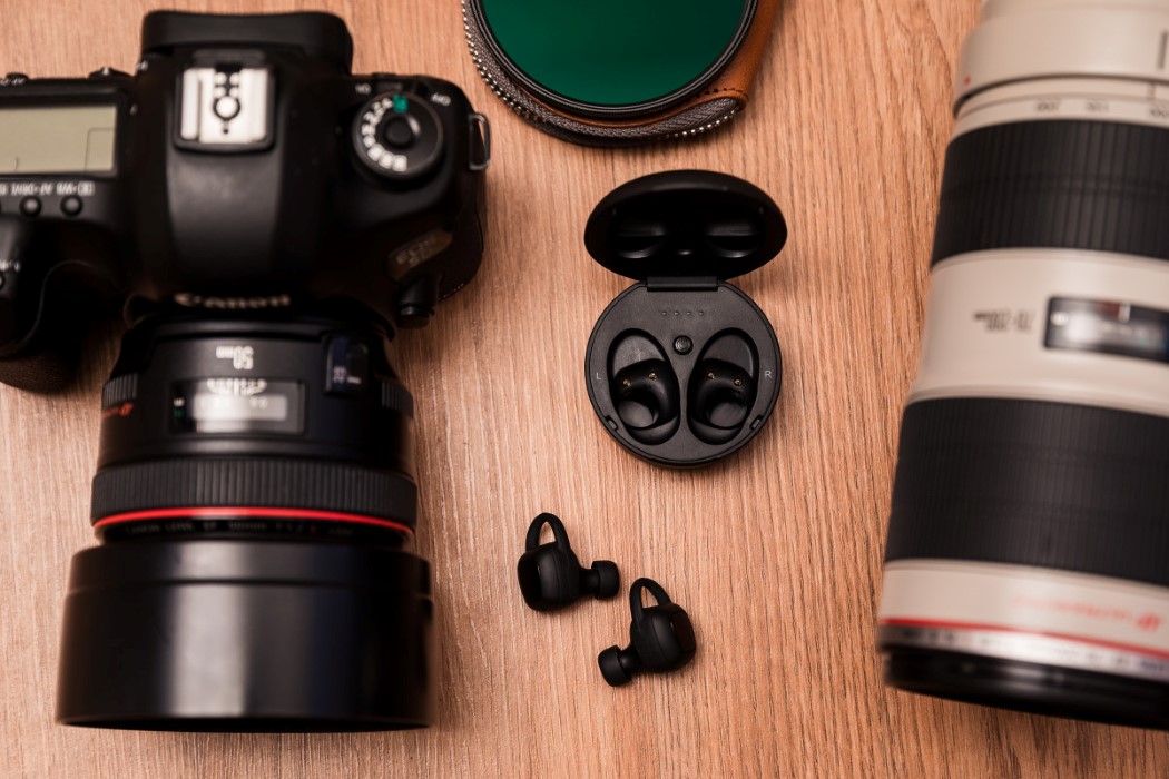 xFyro，waterproof，Wireless headset，airpods，intelligence，