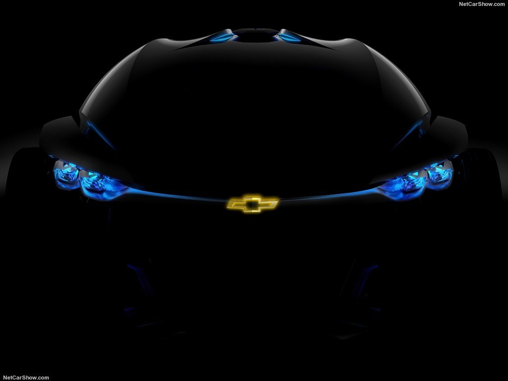 The modeling design has a strong sense of science and technology，Sharp headlight design，Automatic driving，Pupil recognition activation，Wireless charging，