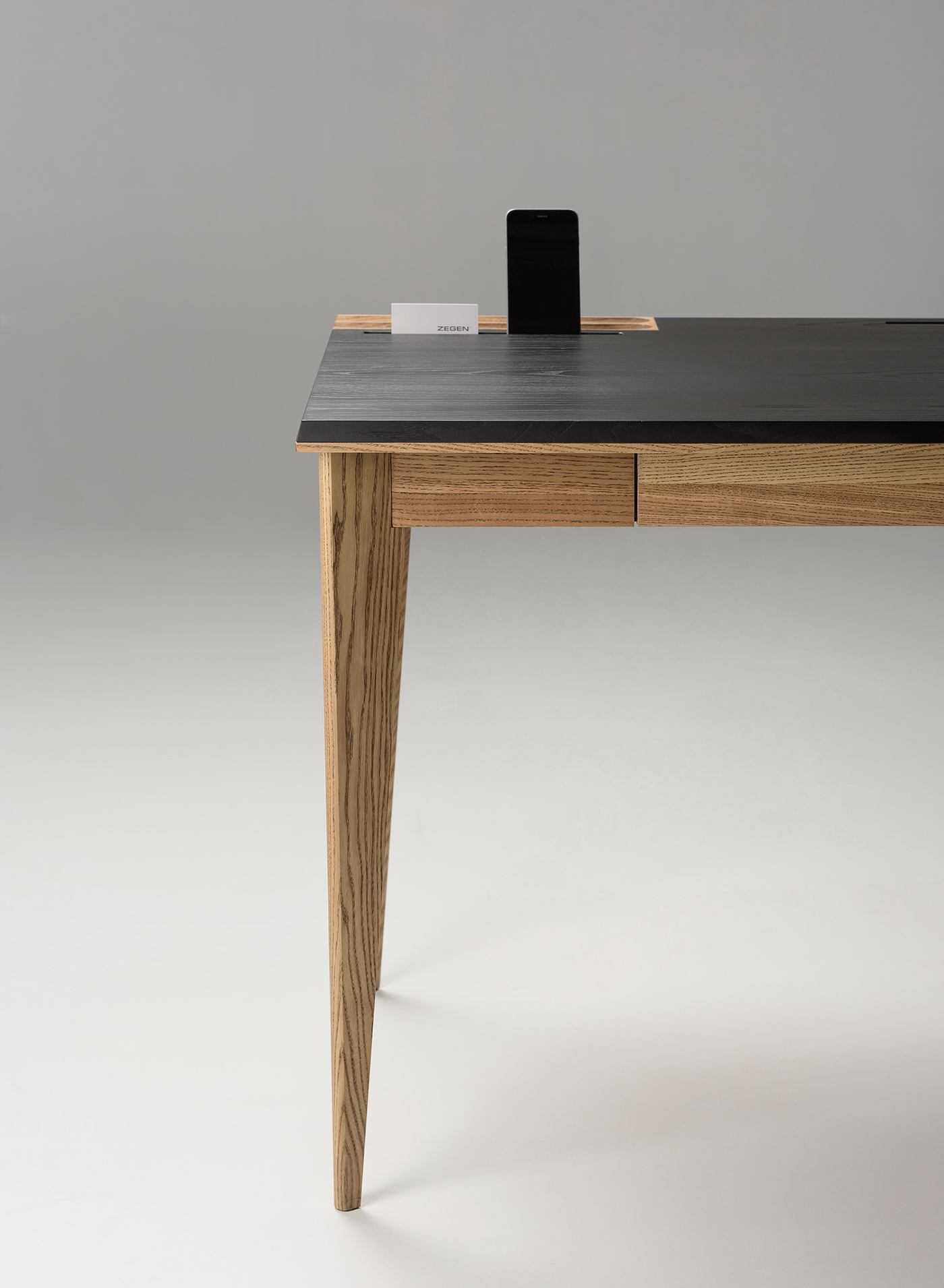 furniture design ，The computer table，desk，solid wood，Storage pencil，Receive，modern stylish，Geometric form，tea table，circular，cylinder，Geometric elements，straight line，Sense of design，Small table，