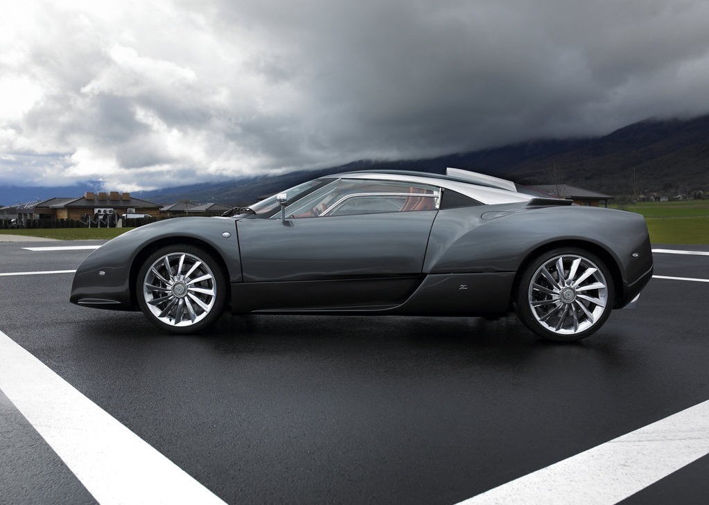 Aluminum alloy frame，Rear wheel drive，Short speed，Strong appearance，lithe，