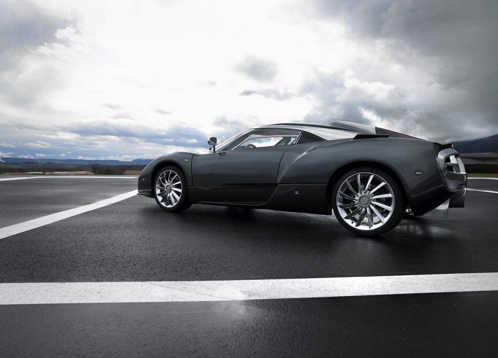 Aluminum alloy frame，Rear wheel drive，Short speed，Strong appearance，lithe，