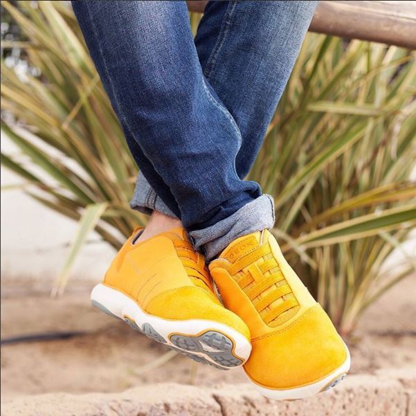 industrial design，Shoe design，Ergonomics，wear，outdoors，motion，