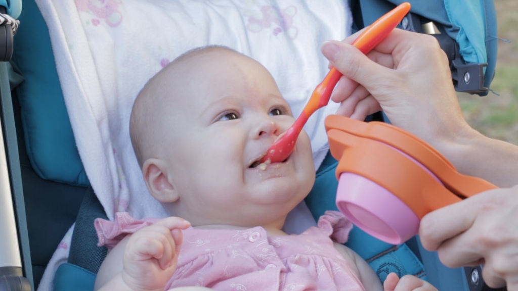 food masher，Baby food mixer，Mother and baby，