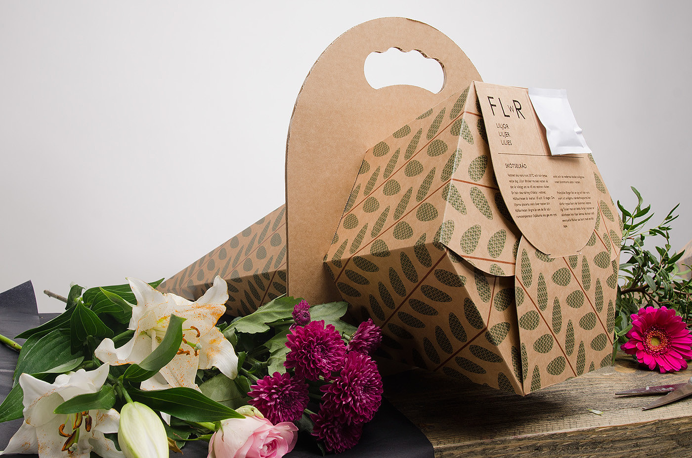 Paper packaging，Portable，Pay attention to beauty，High cost performance，simple，