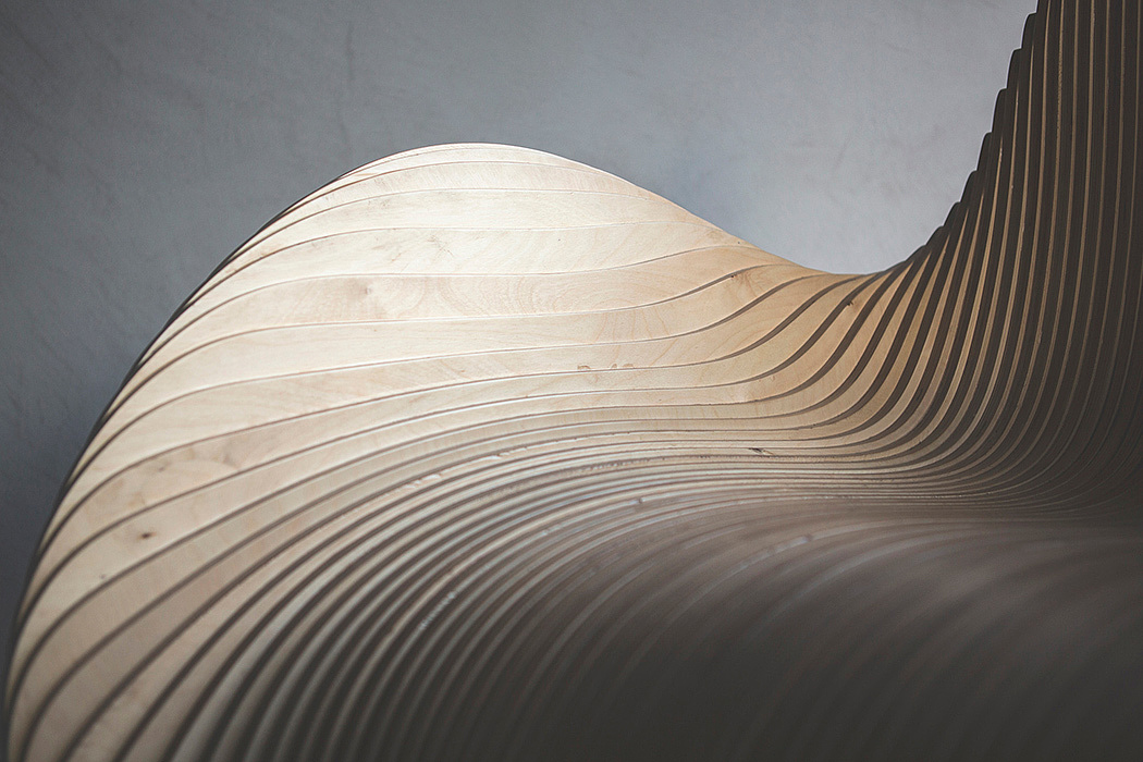 modern，Fluid structuralism，Cantilever structure，Ergonomics，Functional sculpture，