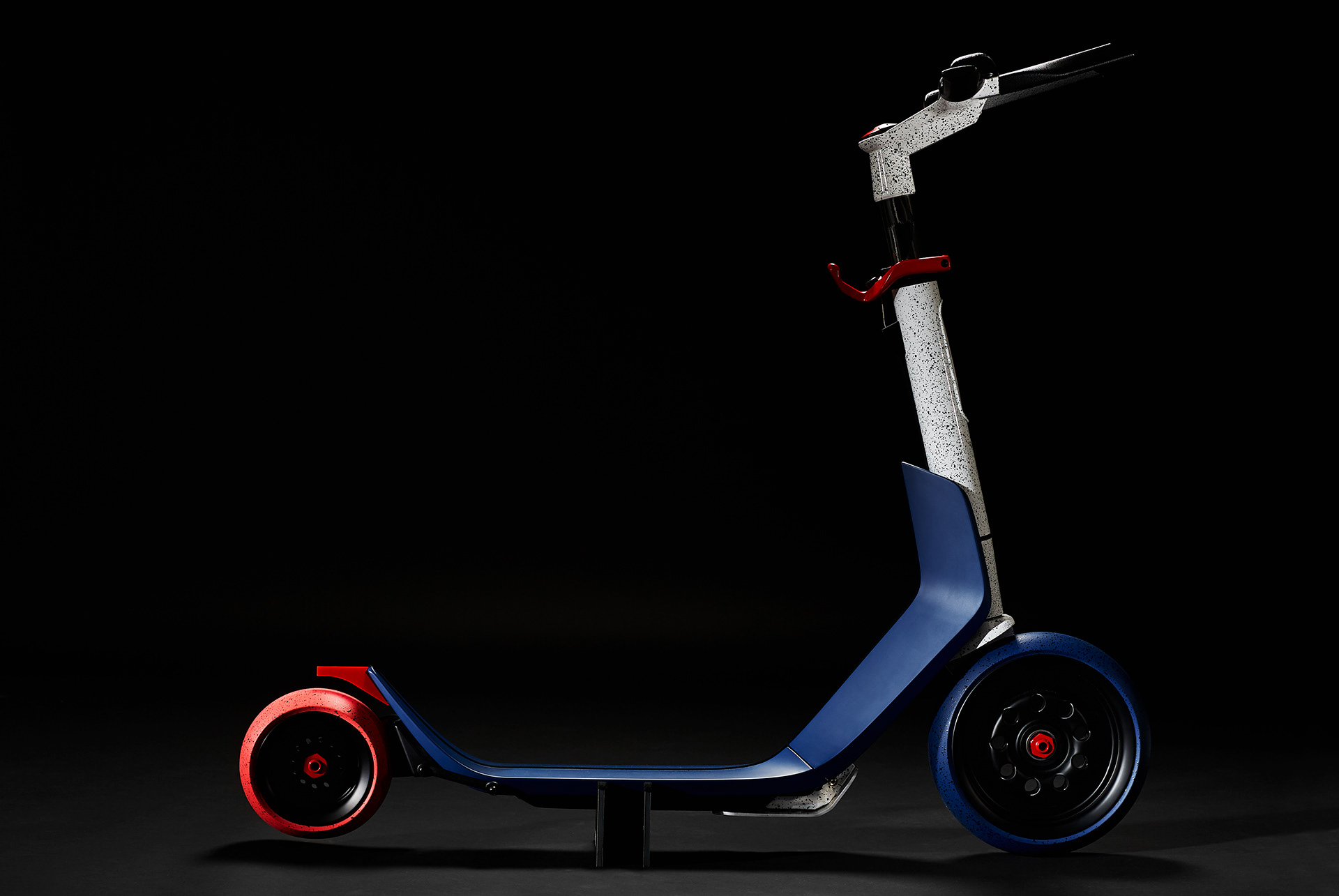 NITRO TT，Electric vehicle，Scooter，Bottle opener，designer，