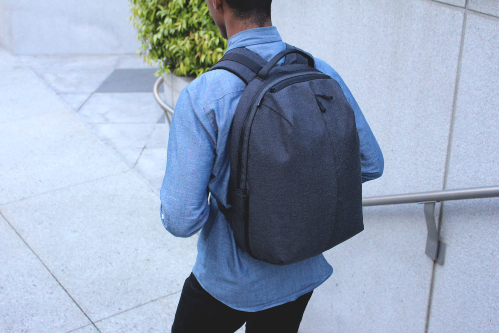 Fit Pack，to work in an office，motion，knapsack，black，