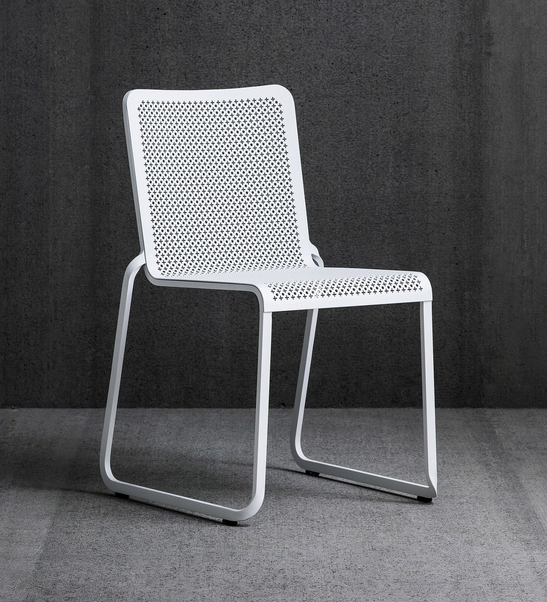 bend，Metal，Aluminum tube，details，simple，oxo，chair，