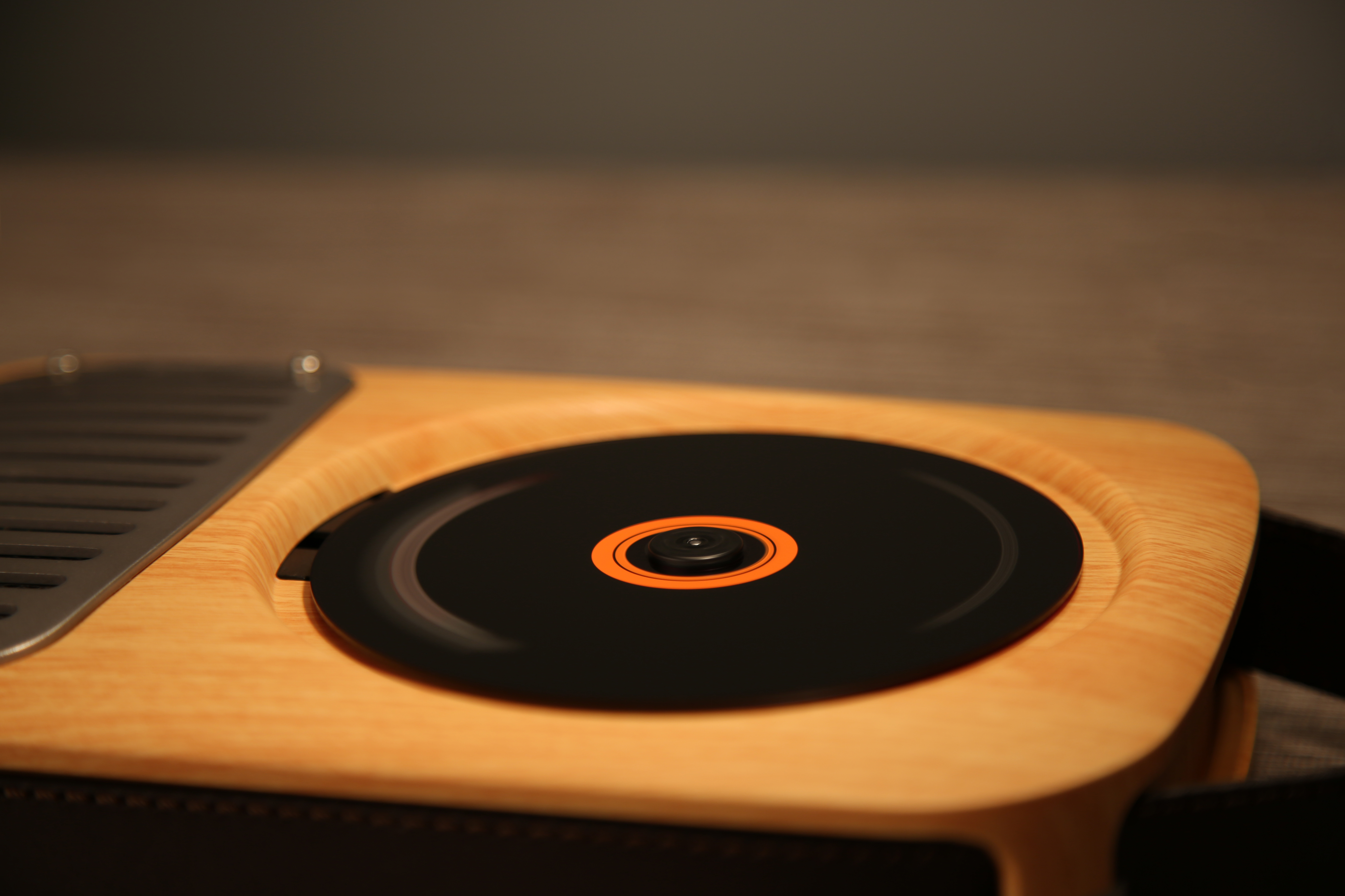 witch，Single life，Wu single life，Ren Feng，CD player，Bluetooth audio，Wall mounted CD player，Retro sound，CD audio，