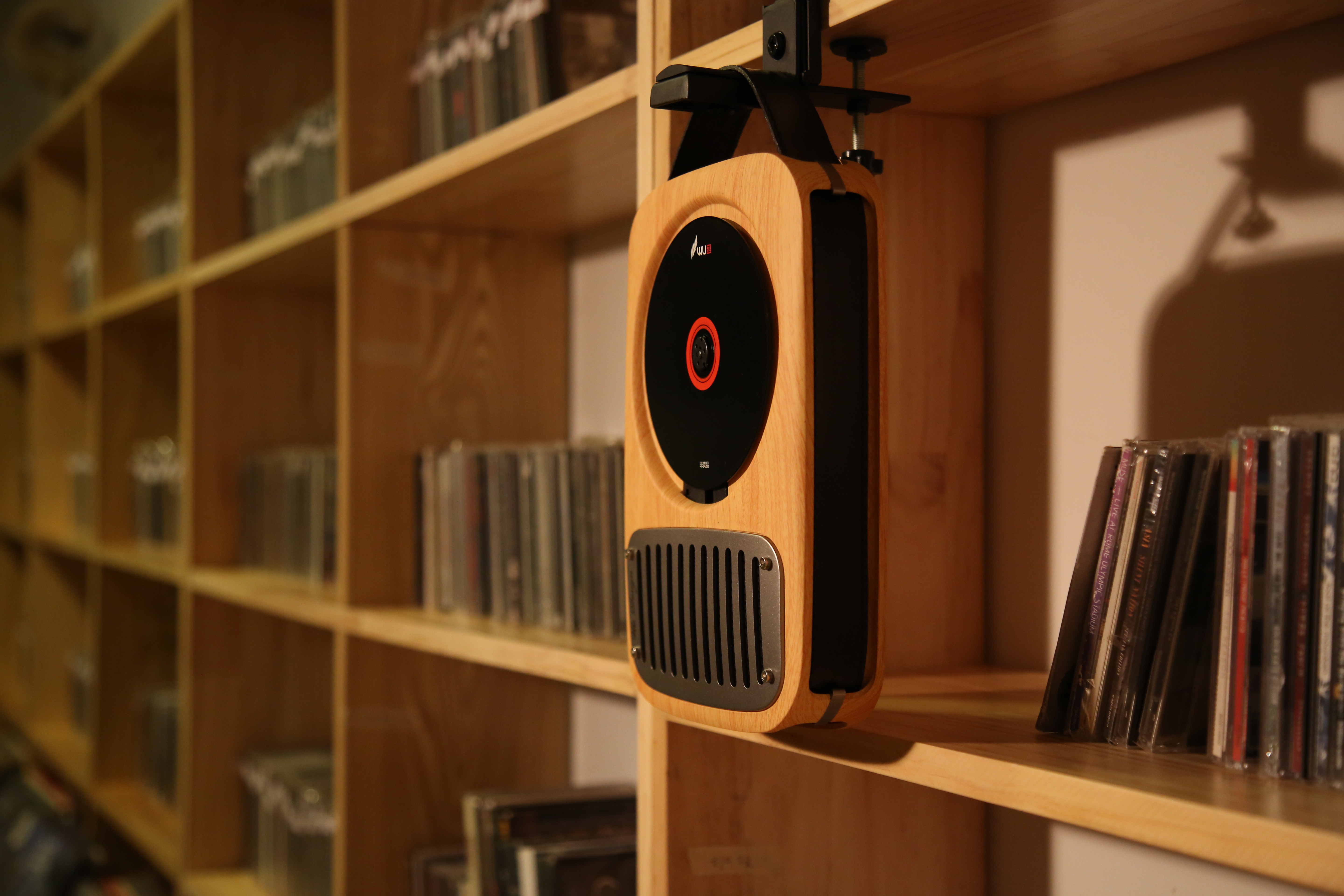 witch，Single life，Wu single life，Ren Feng，CD player，Bluetooth audio，Wall mounted CD player，Retro sound，CD audio，