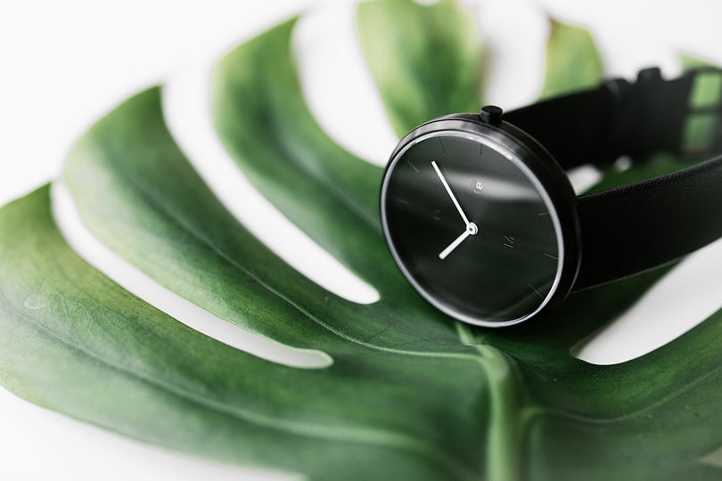 Minimalism，Wrist watch，Minimal，HOUR，