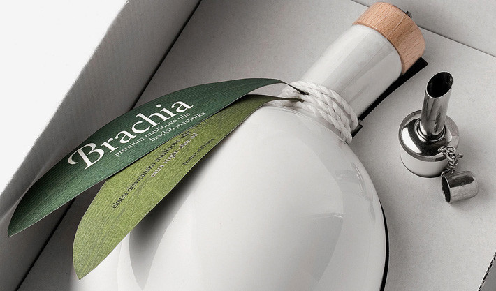 Green system，Olive oil，Aestheticism，pure，noble，