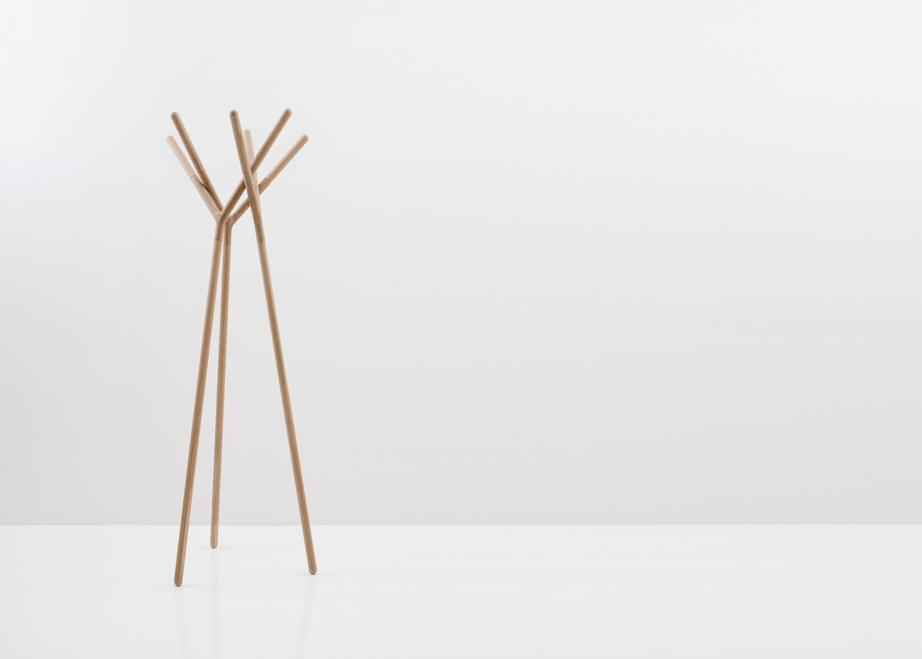 Solid wood，tilt，coat hanger，Trust Hanger，