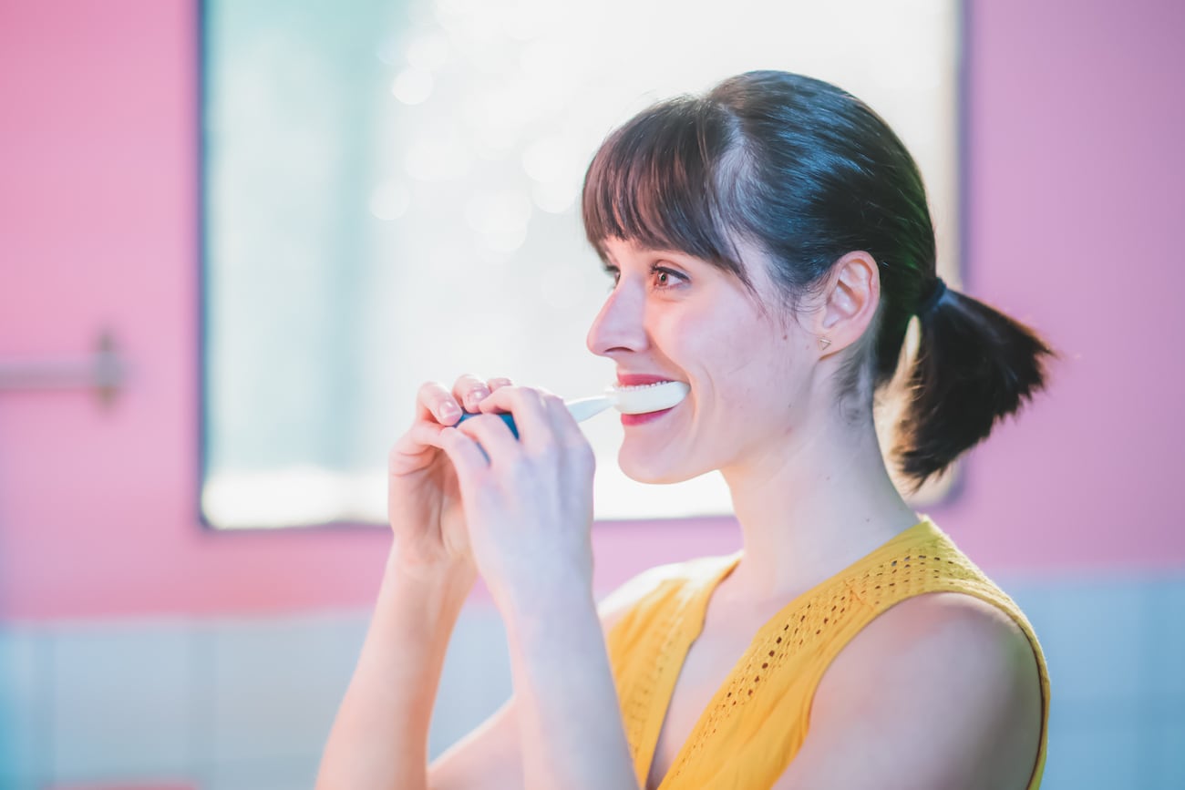 Deep cleaning，toothbrush，Y-Brush，