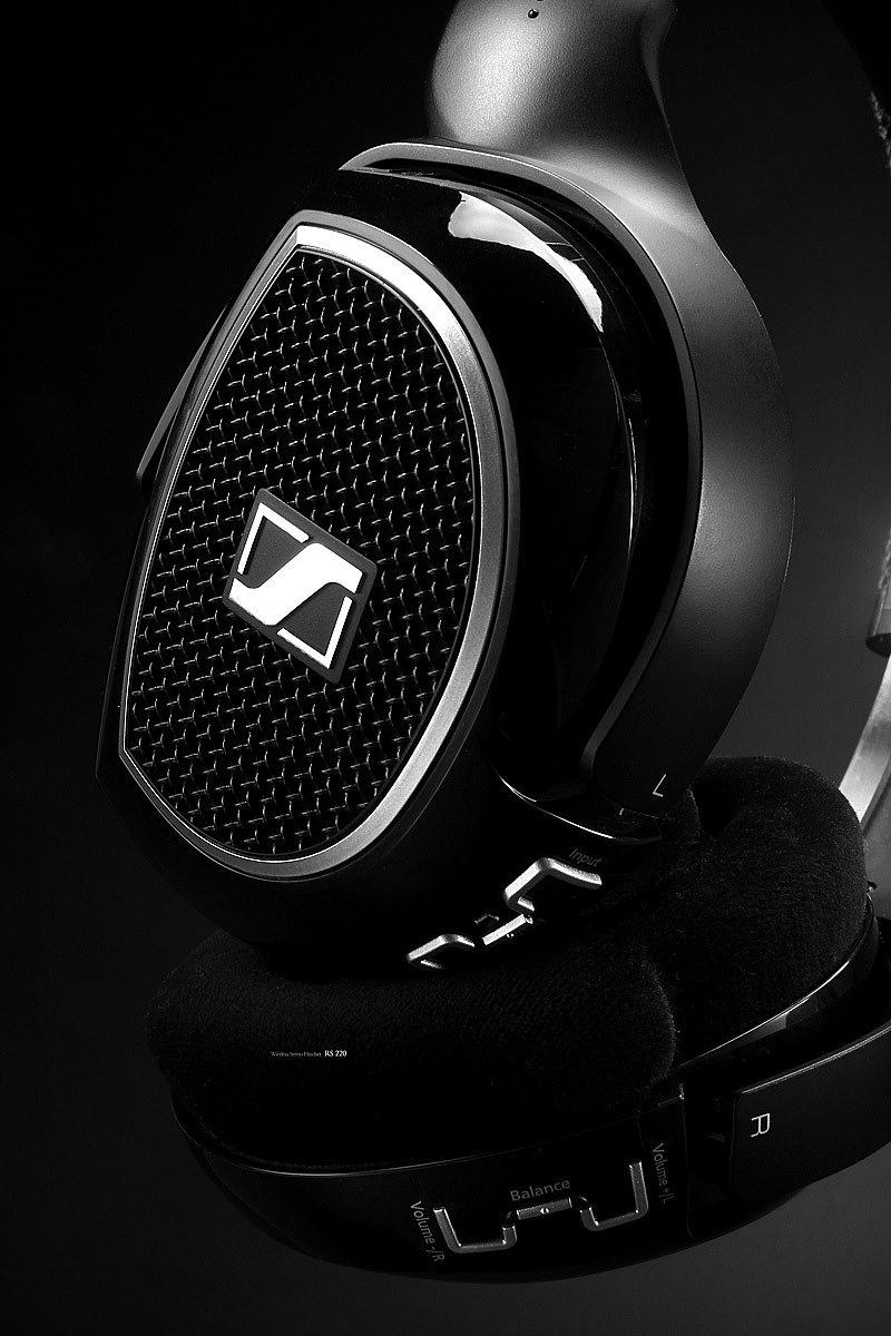 industrial design，Digital，intelligence，black，headset，Earplugs，