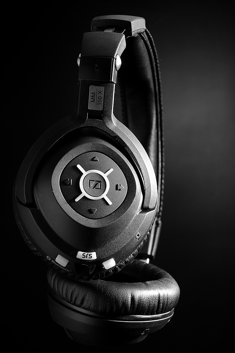 industrial design，Digital，intelligence，black，headset，Earplugs，