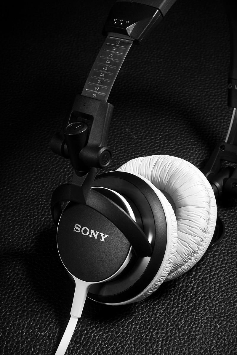 industrial design，Digital，intelligence，black，headset，Earplugs，