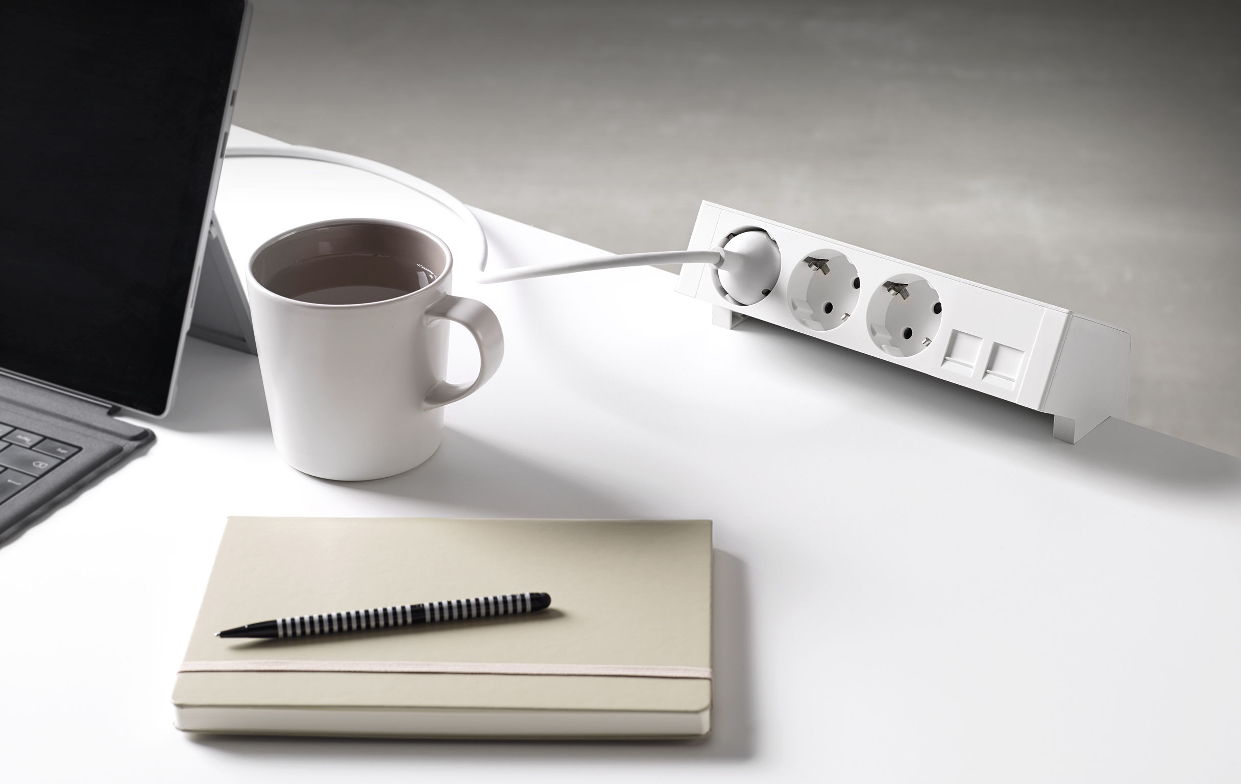 2018 if Award，Socket，Simon，