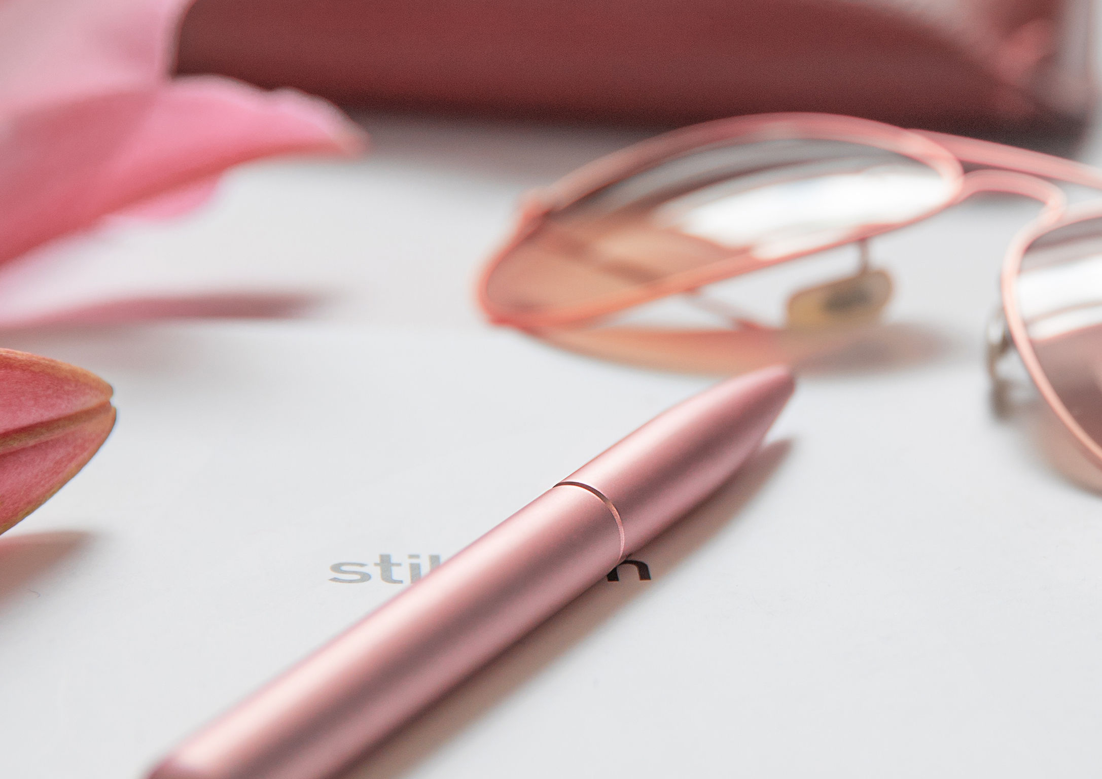 2018if Award，ball pen，space，