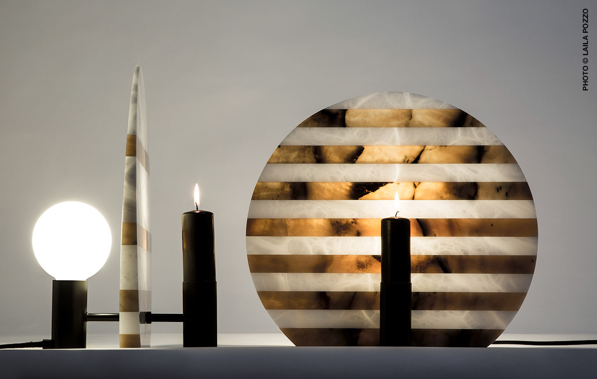 Double Signature，Dark agate，Alabaster，opus，lamps and lanterns，