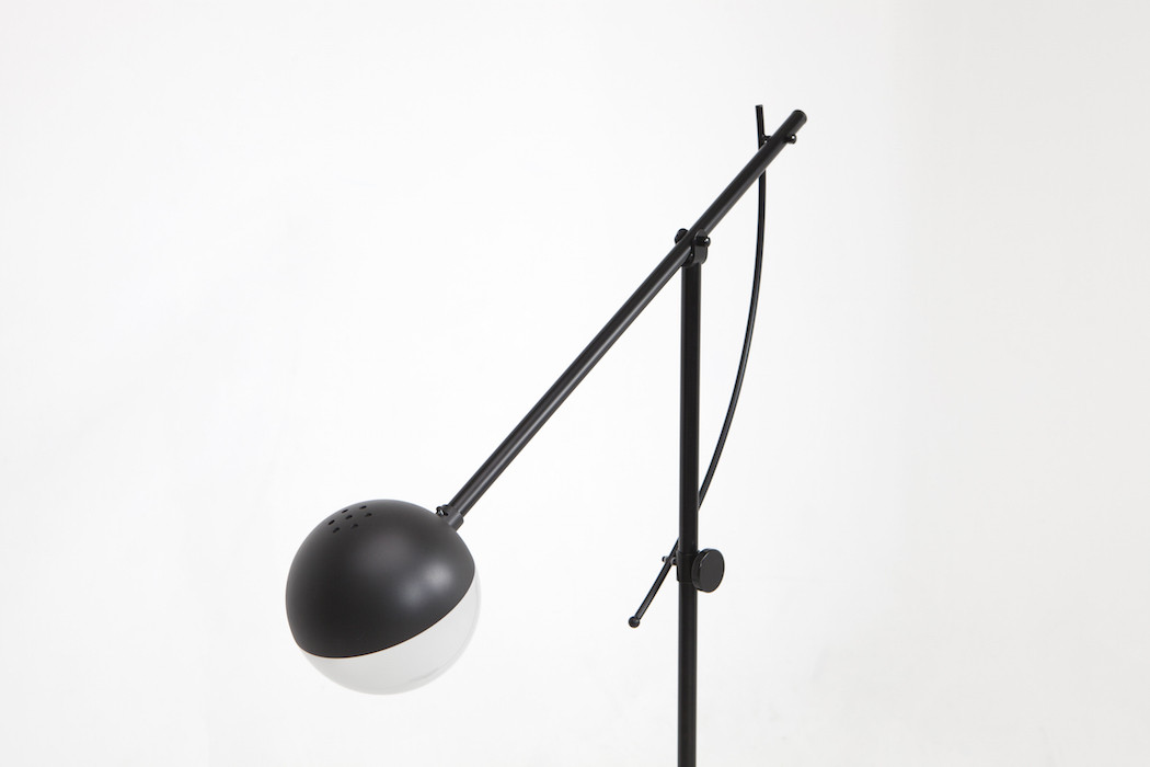 concise，product design，Balance lamp，