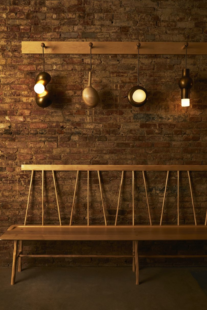 modern，tradition，ornaments，furniture，